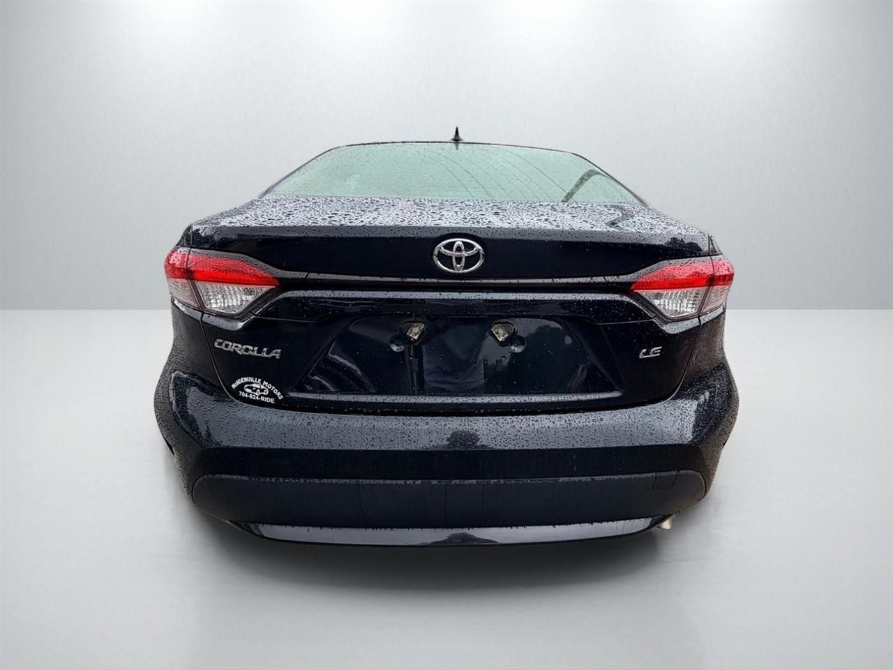 Toyota Corolla LE 2022