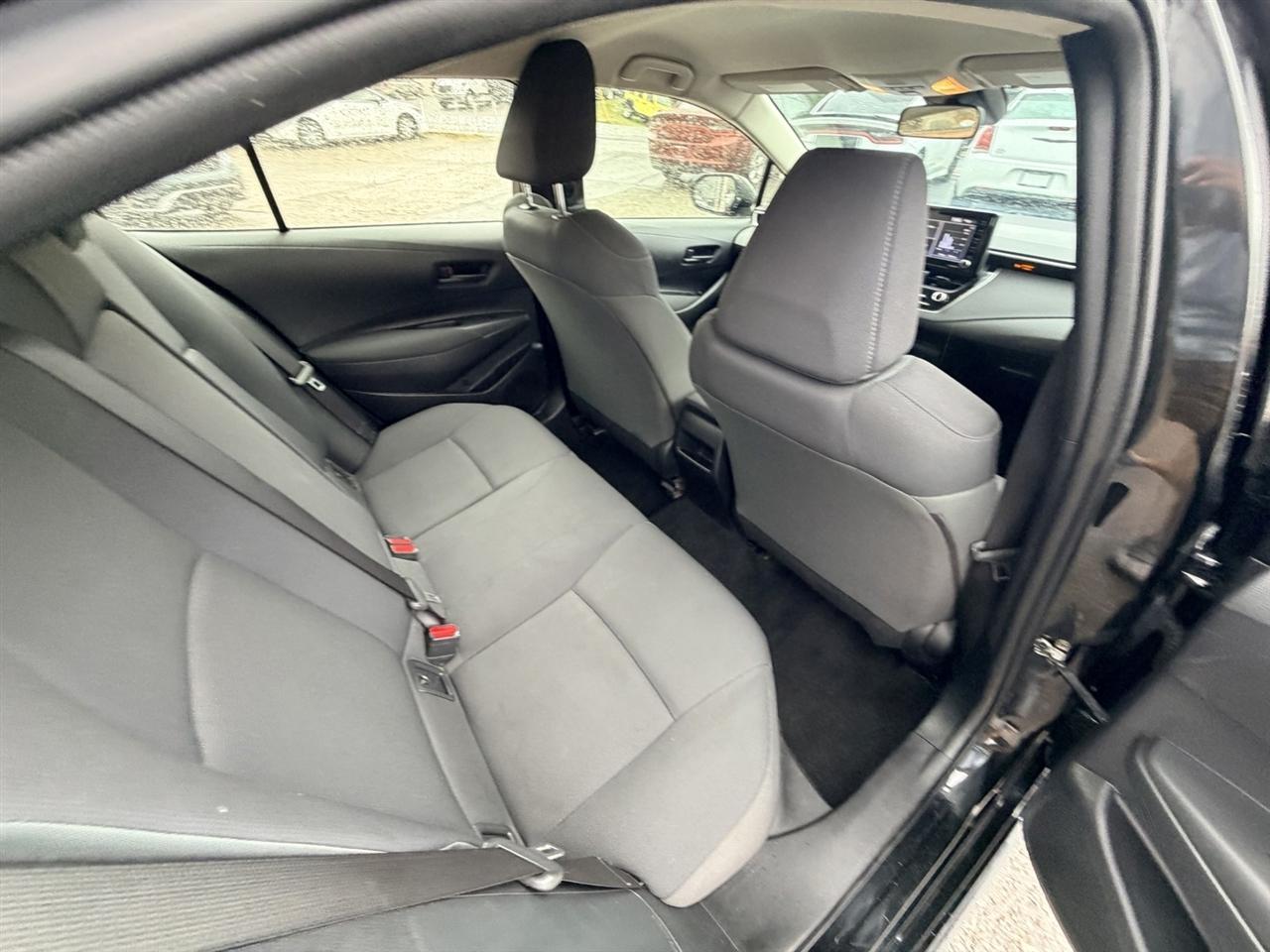 Toyota Corolla LE 2022