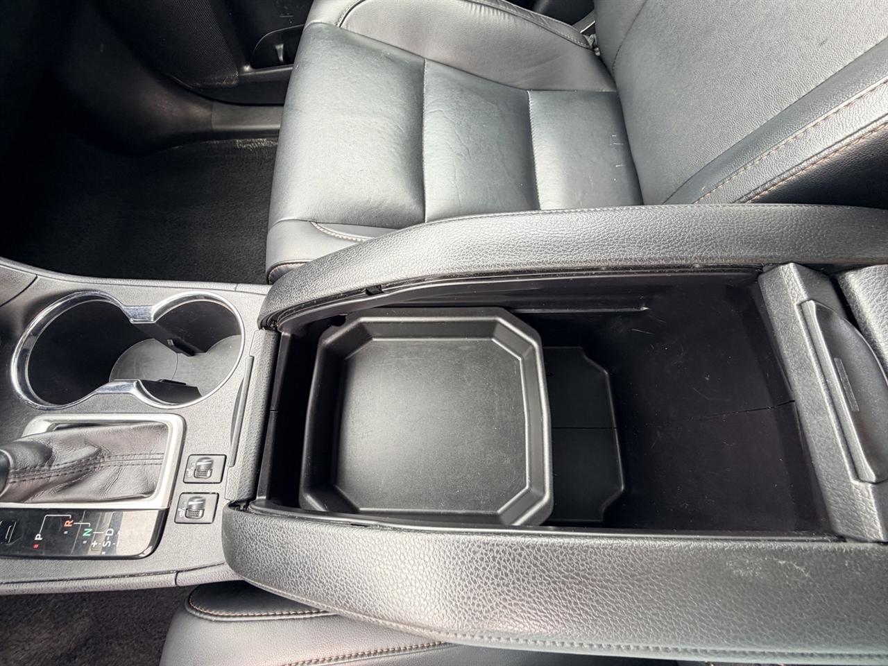 Toyota Highlander XLE AWD V6 2019