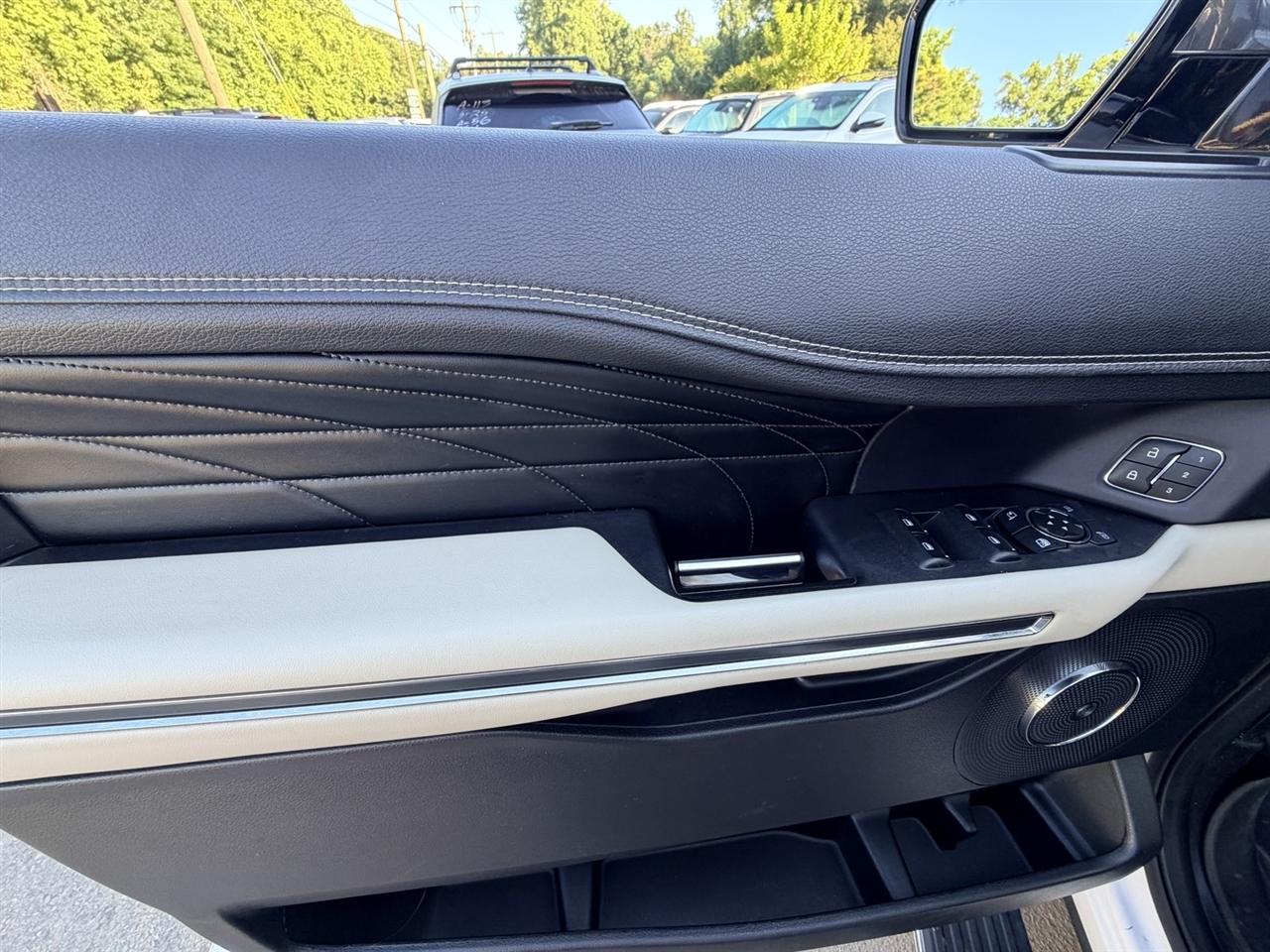 Ford Expedition Platinum 2WD 2019