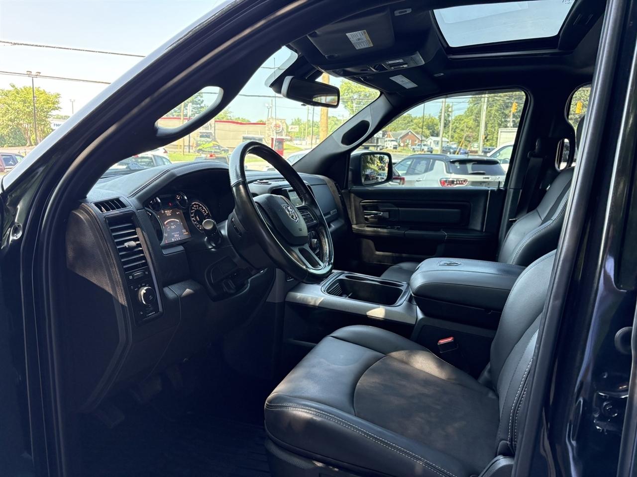 RAM 1500 Rebel Crew Cab SWB 4WD 2018