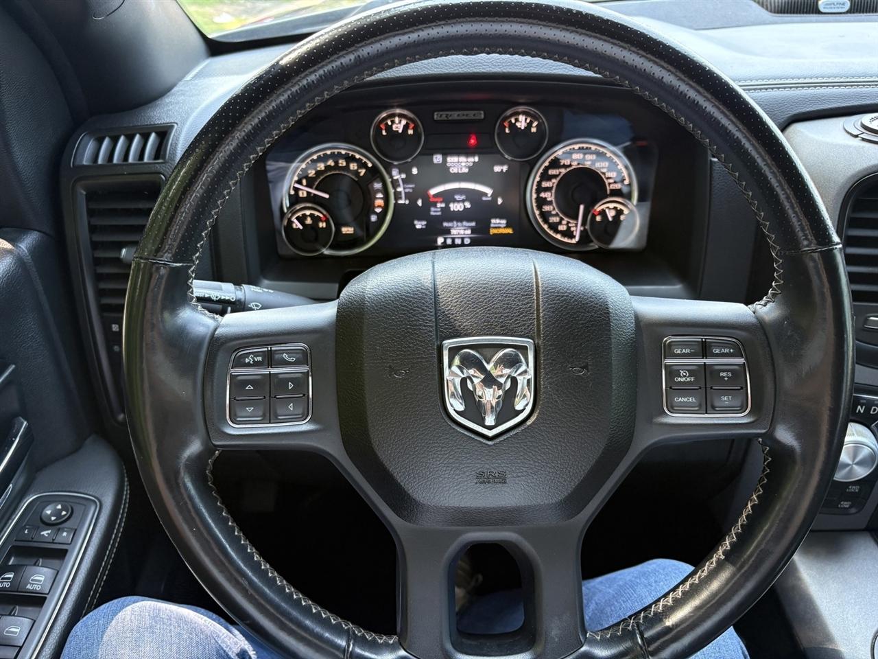 RAM 1500 Rebel Crew Cab SWB 4WD 2018