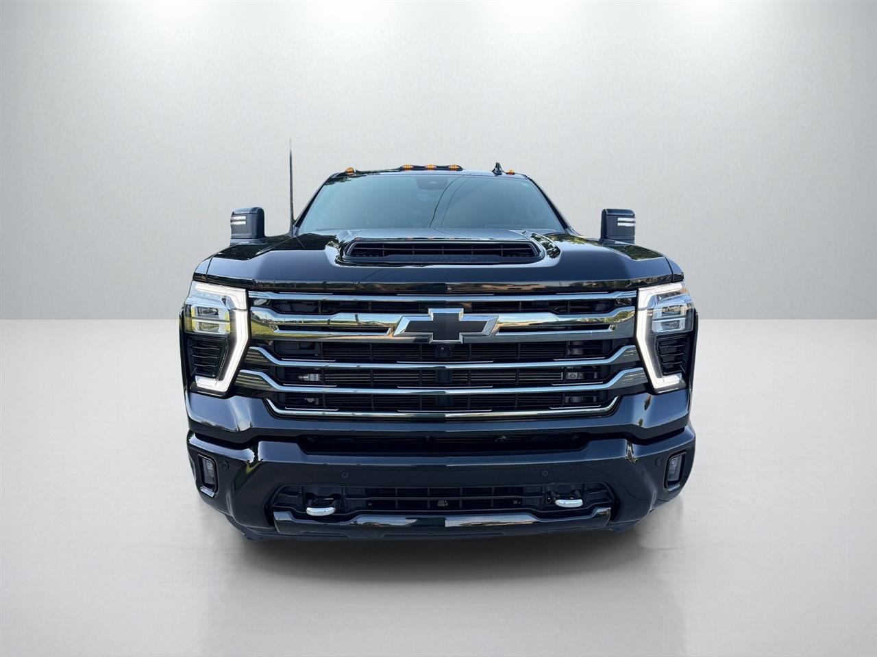 Chevrolet Silverado 2500HD High Country Crew Cab Long Box 4WD 2024