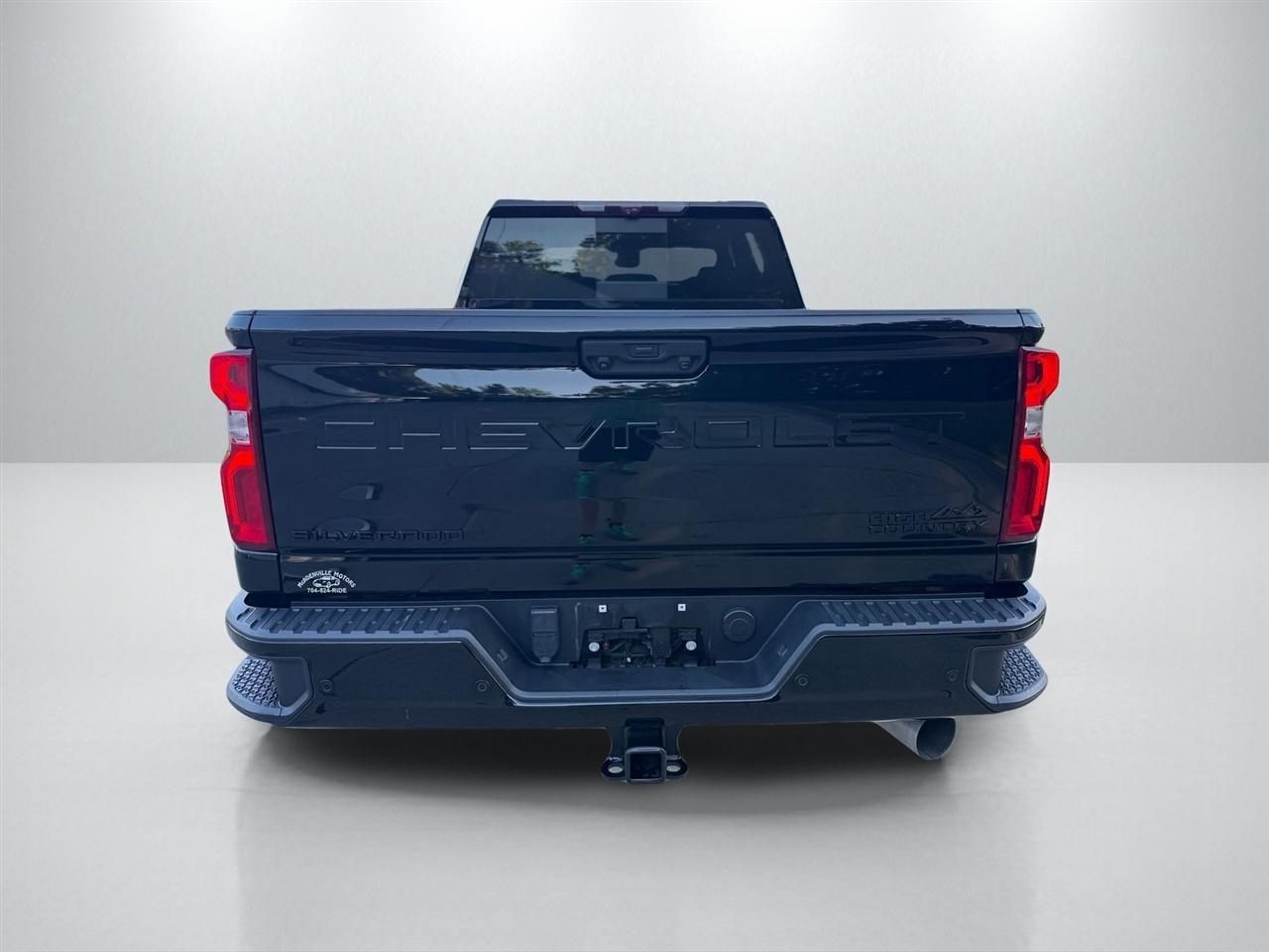 Chevrolet Silverado 2500HD High Country Crew Cab Long Box 4WD 2024