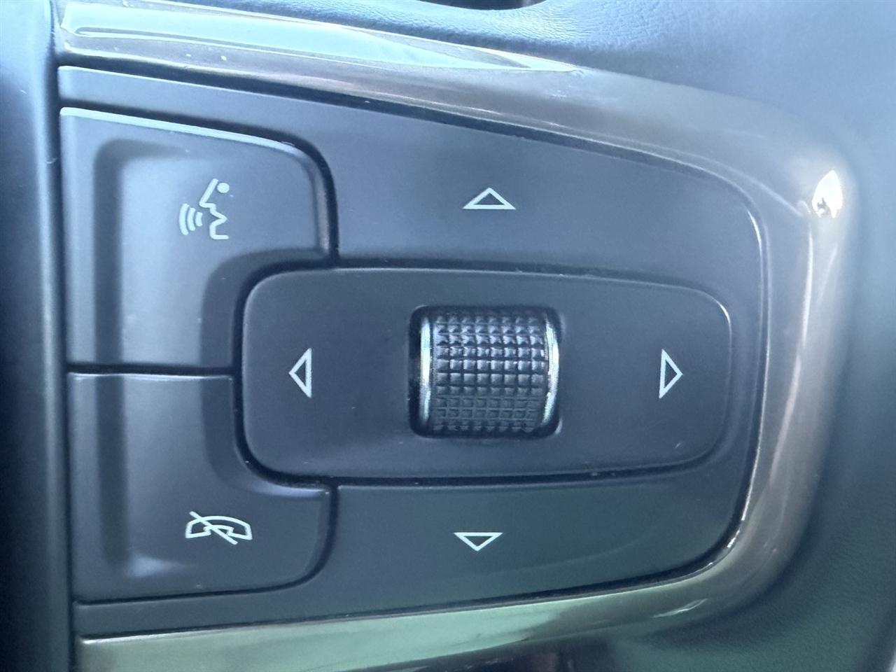 Chevrolet Silverado 2500HD High Country Crew Cab Long Box 4WD 2024