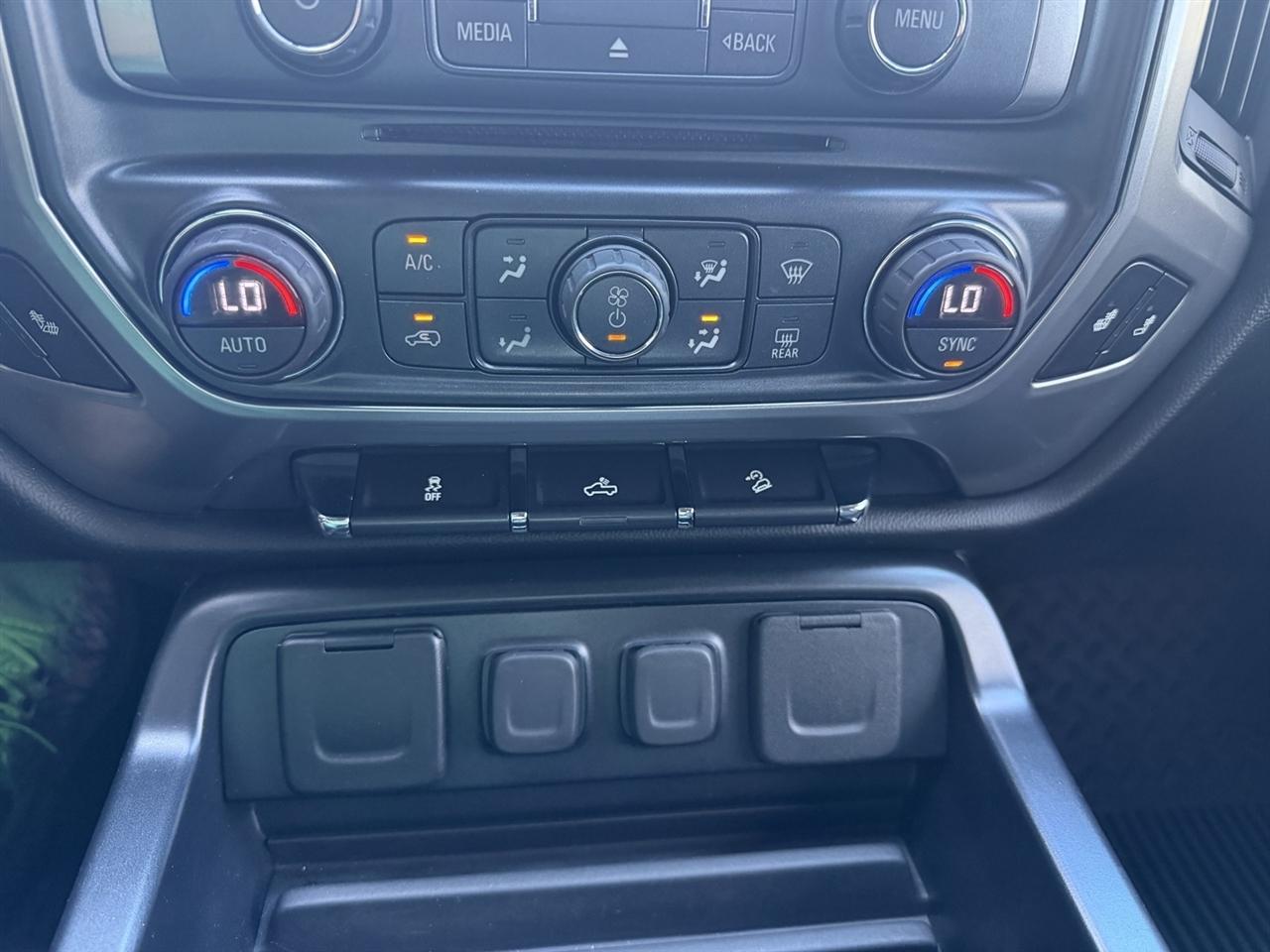 Chevrolet Silverado 1500 LT Z71 Crew Cab 4WD 2018