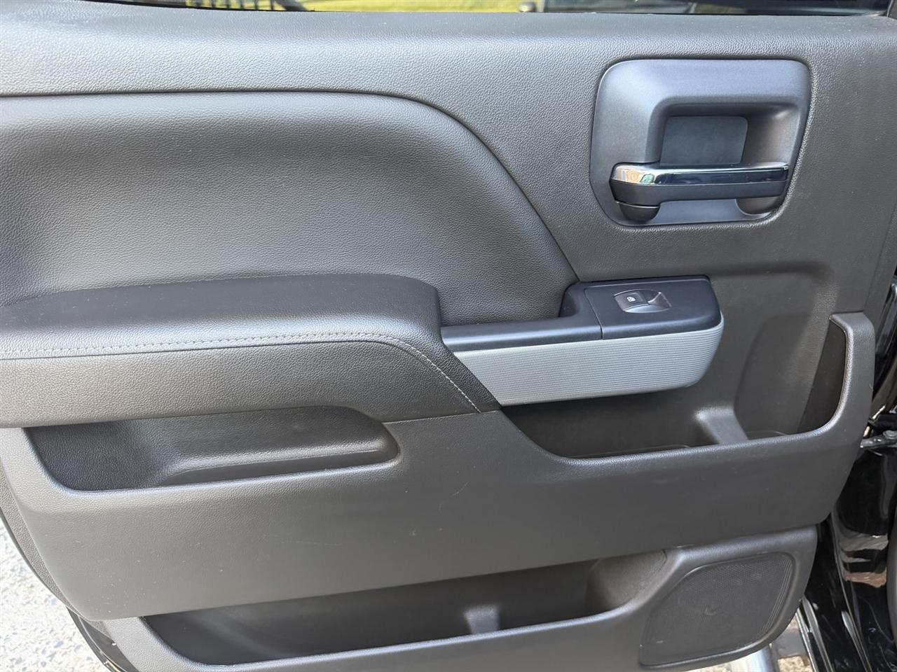 Chevrolet Silverado 1500 LT Z71 Crew Cab 4WD 2018