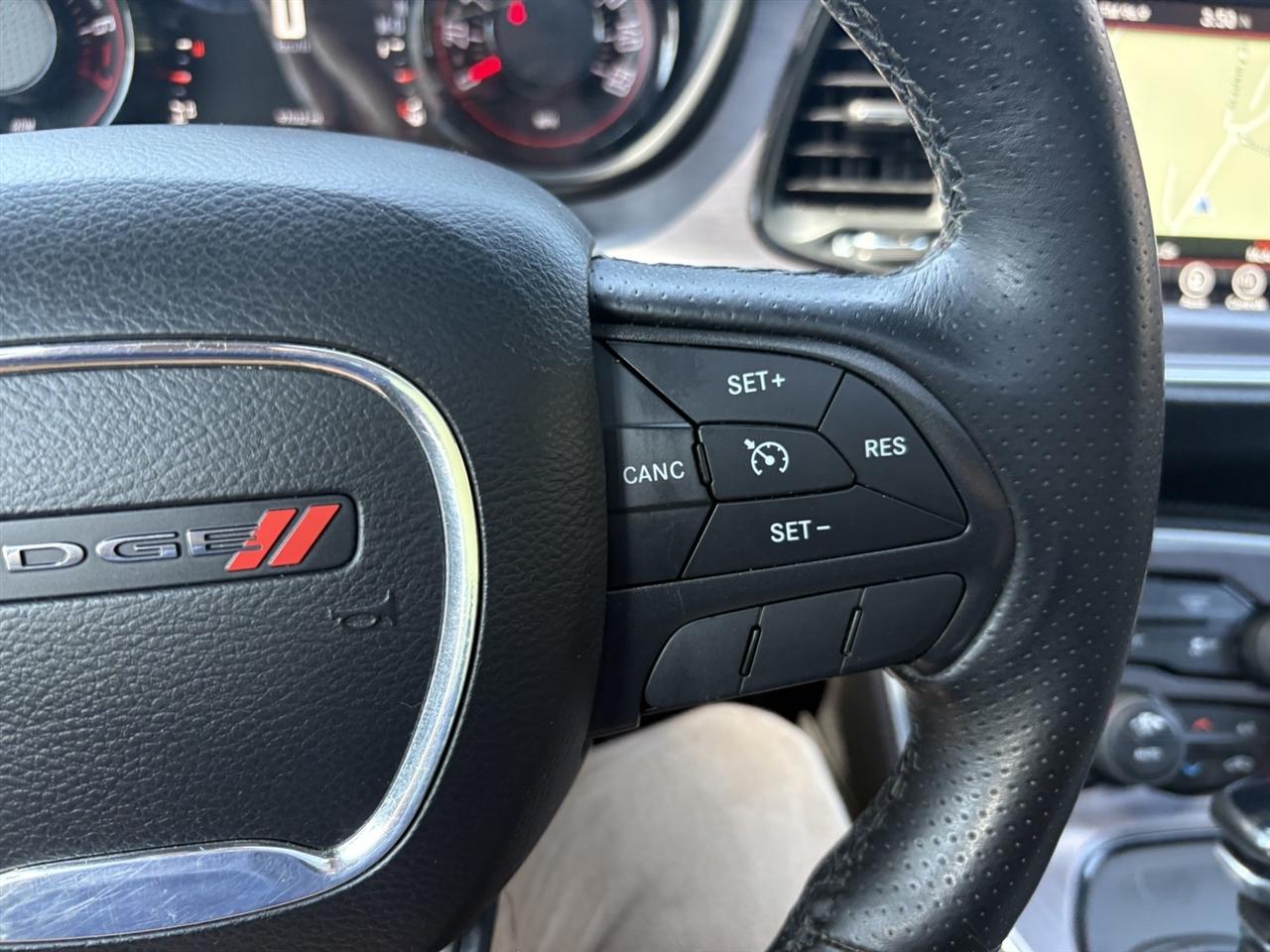Dodge Challenger SXT 2017