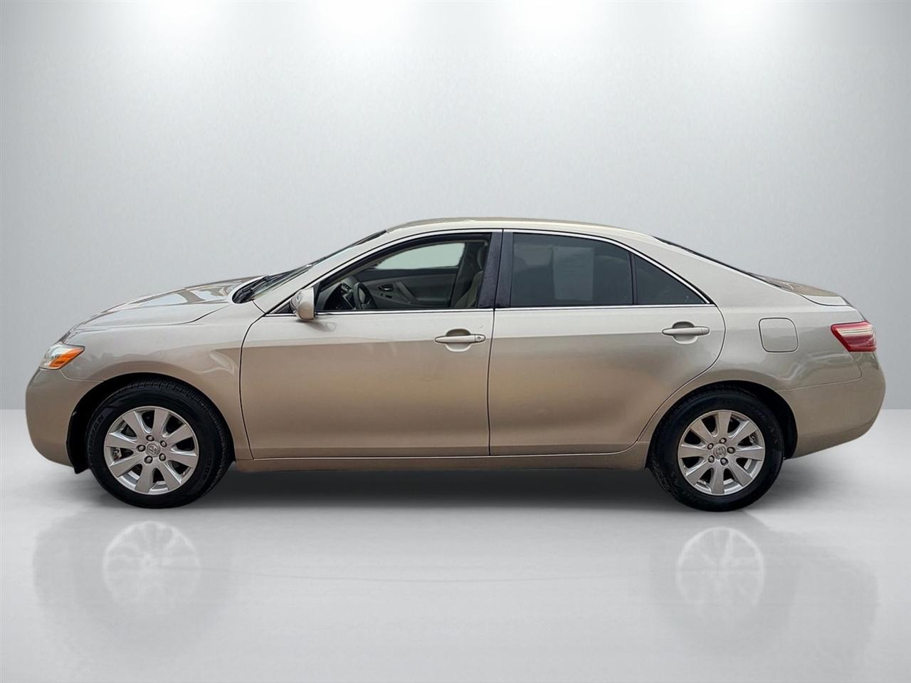 Toyota Camry LE 2009
