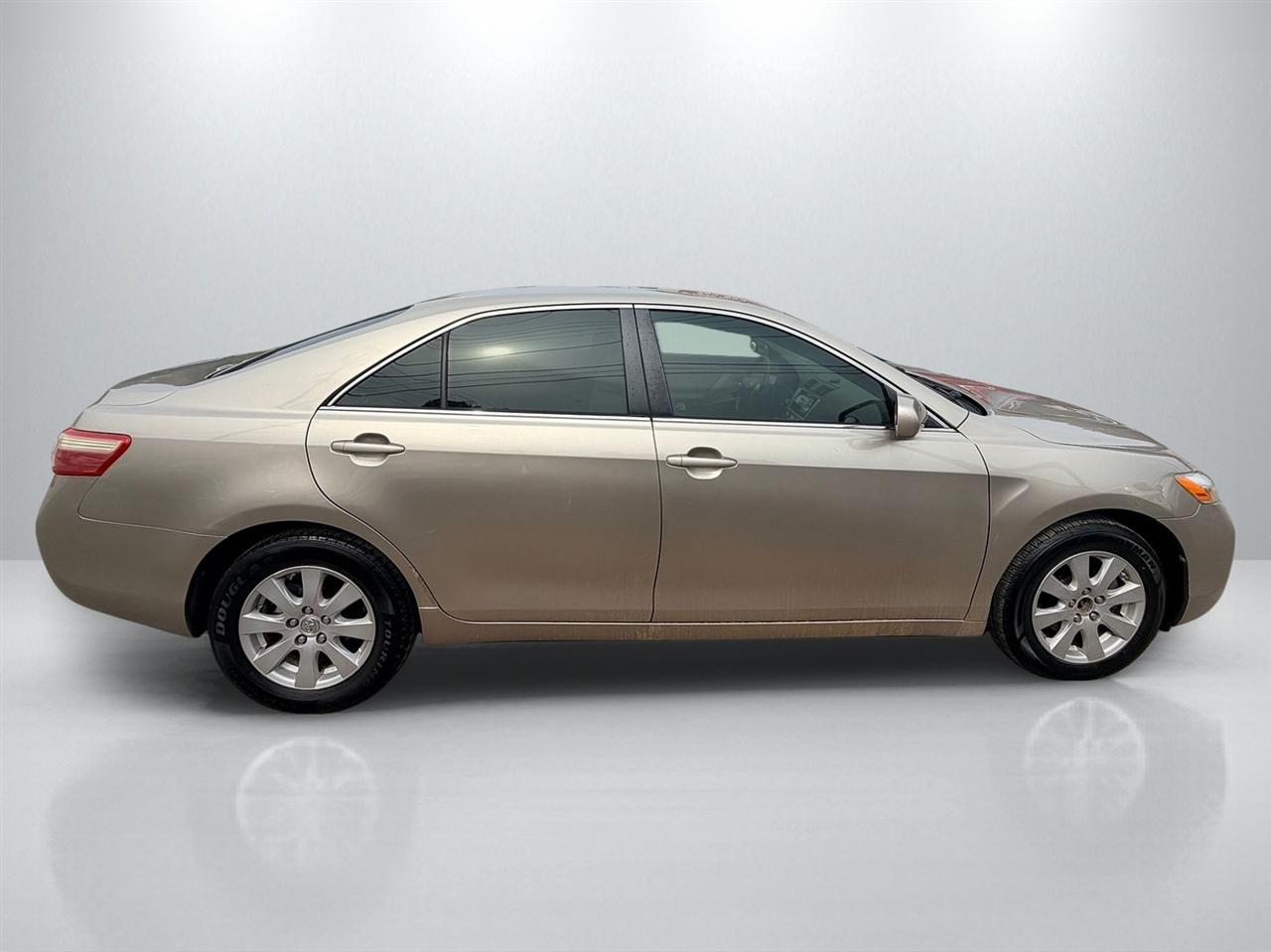 Toyota Camry LE 2009