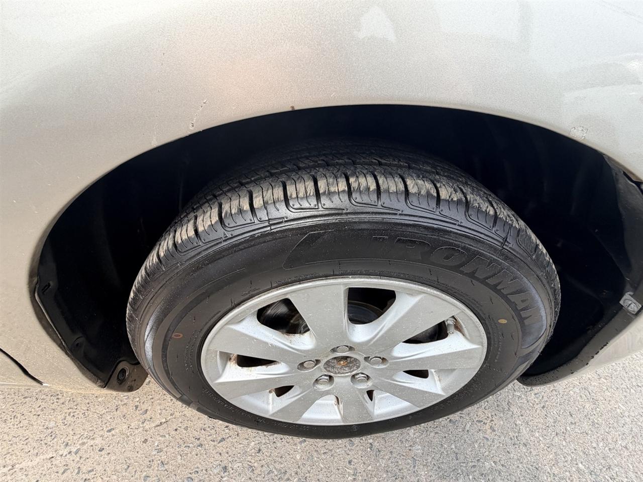 Toyota Camry LE 2009
