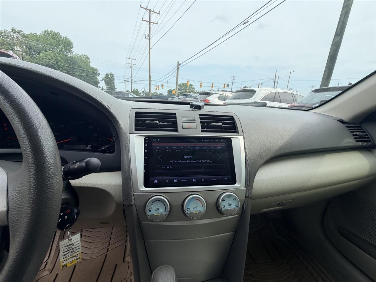 Toyota Camry LE 2009