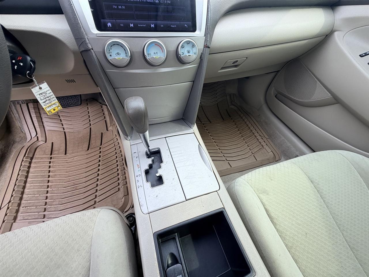 Toyota Camry LE 2009