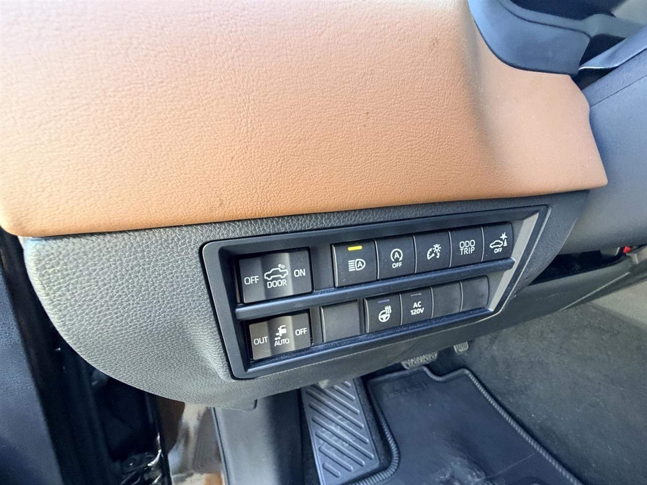 Toyota Tundra 1794 CrewMax 2WD 2023