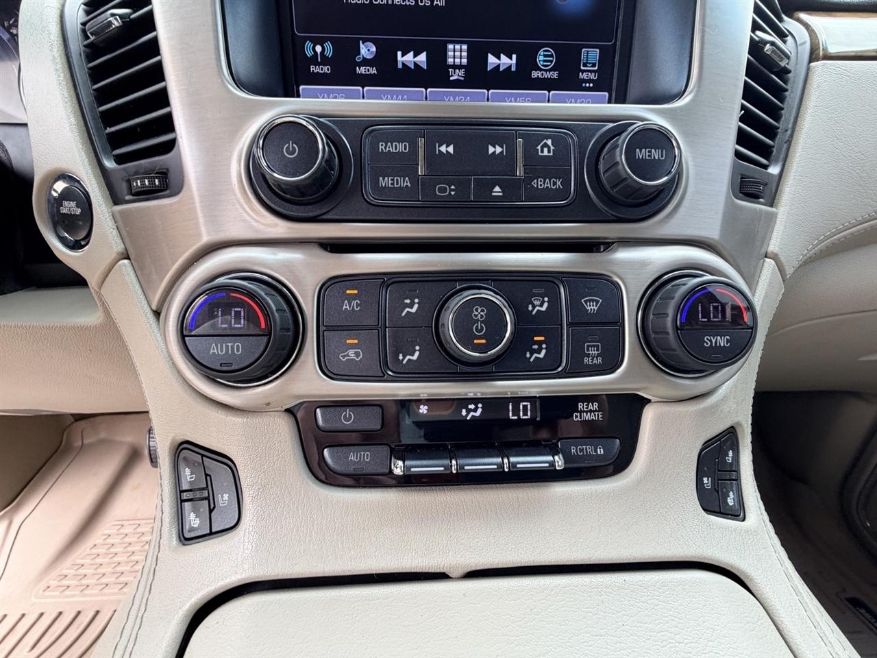 GMC Yukon Denali 4WD 2017