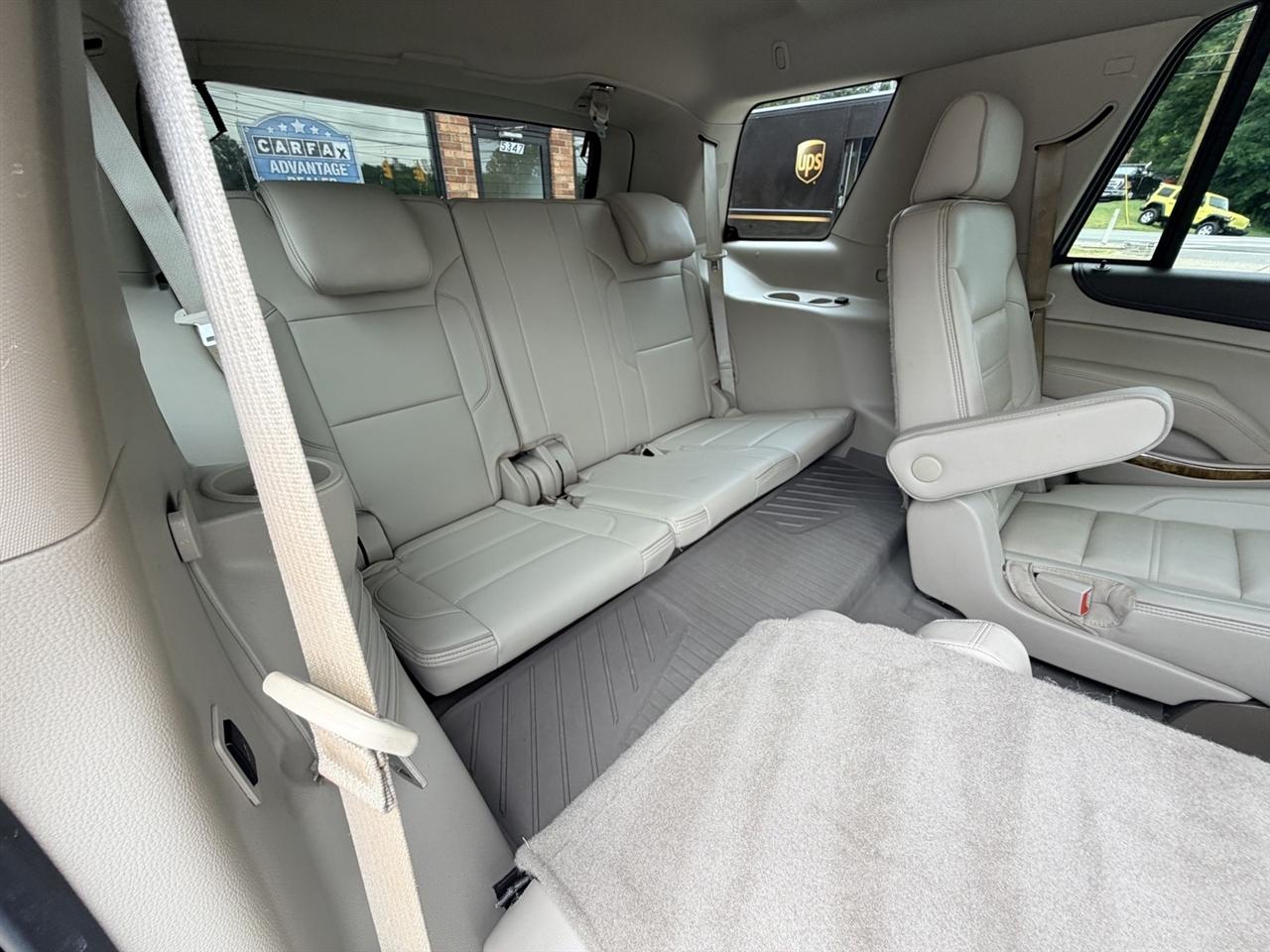 GMC Yukon Denali 4WD 2017