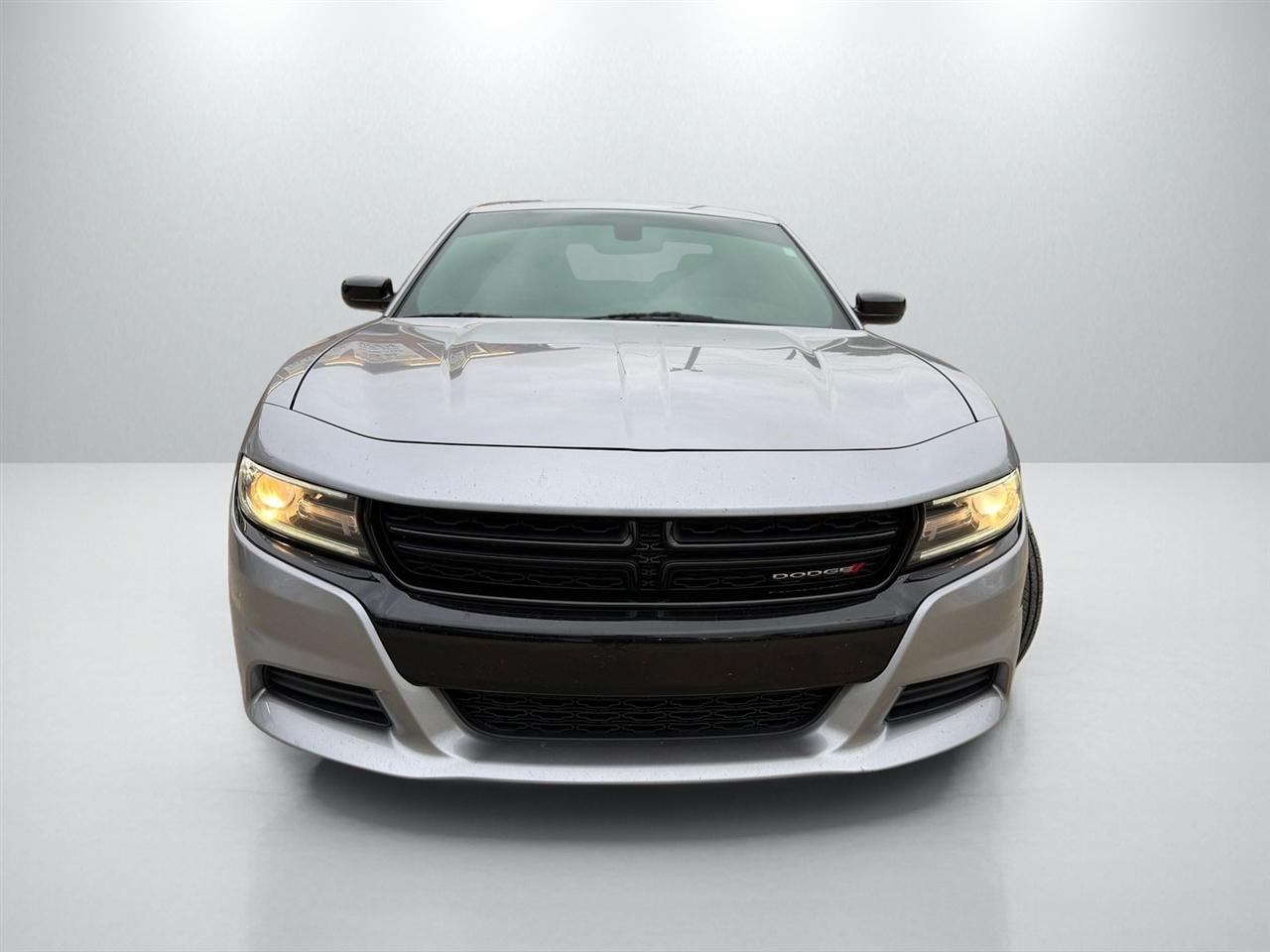 Dodge Charger SE 2017