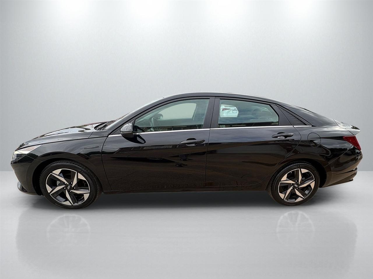 Hyundai Elantra SEL 2022