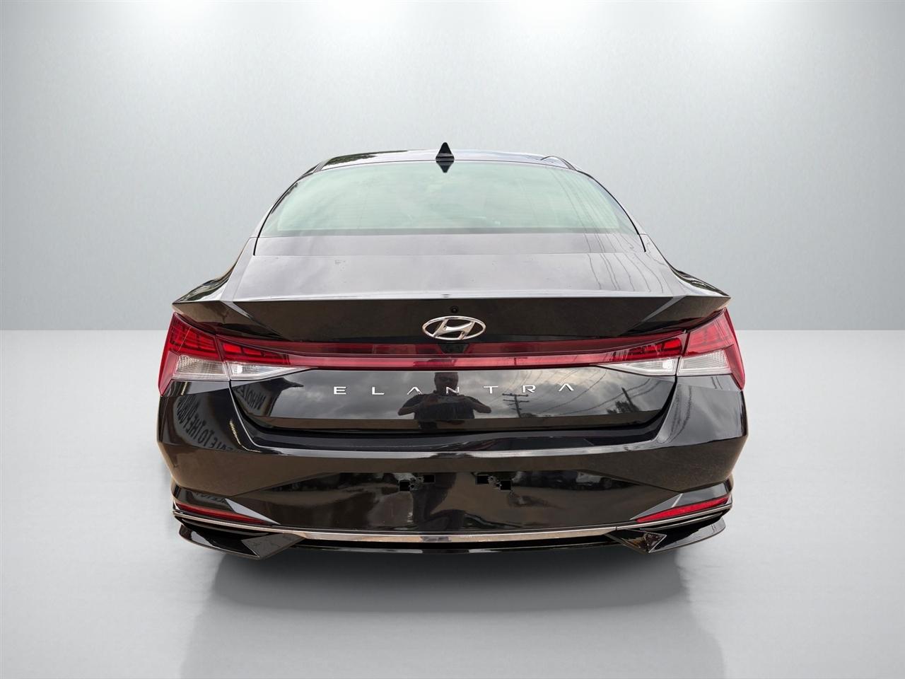 Hyundai Elantra SEL 2022