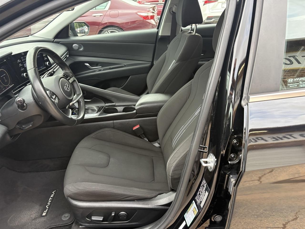 Hyundai Elantra SEL 2022