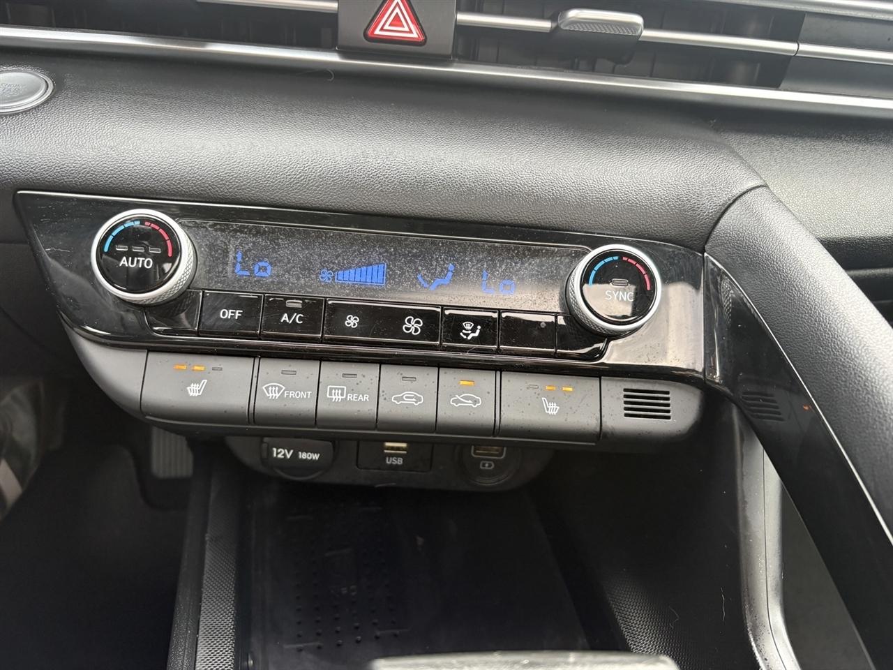 Hyundai Elantra SEL 2022