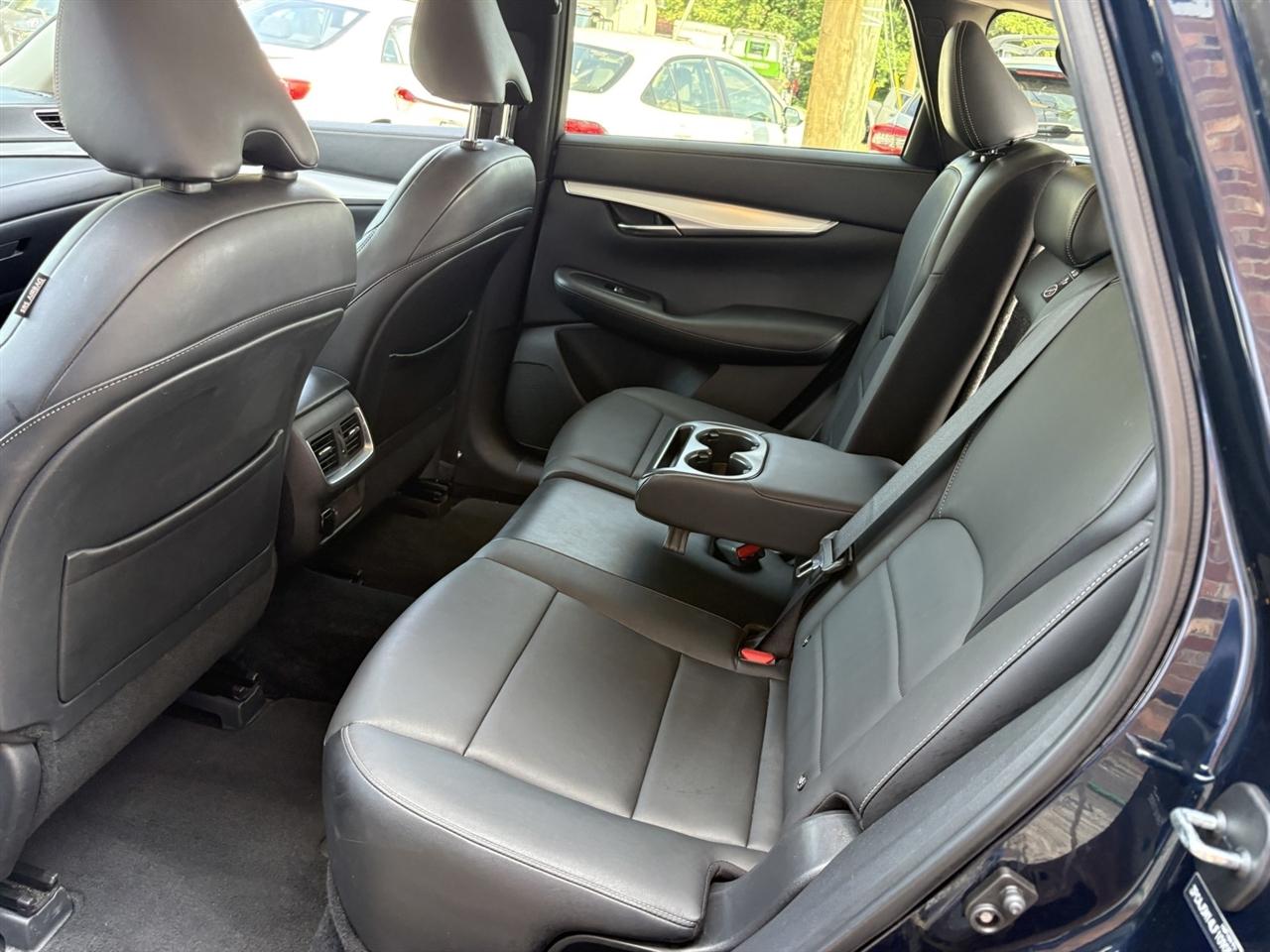 Infiniti QX50 PURE 2020