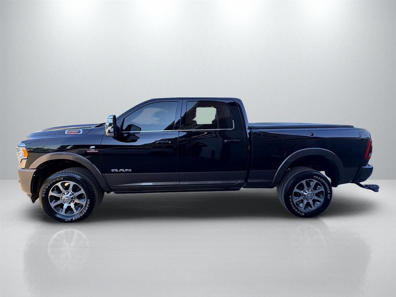 RAM 2500 Longhorn Crew Cab SWB 4WD 2024
