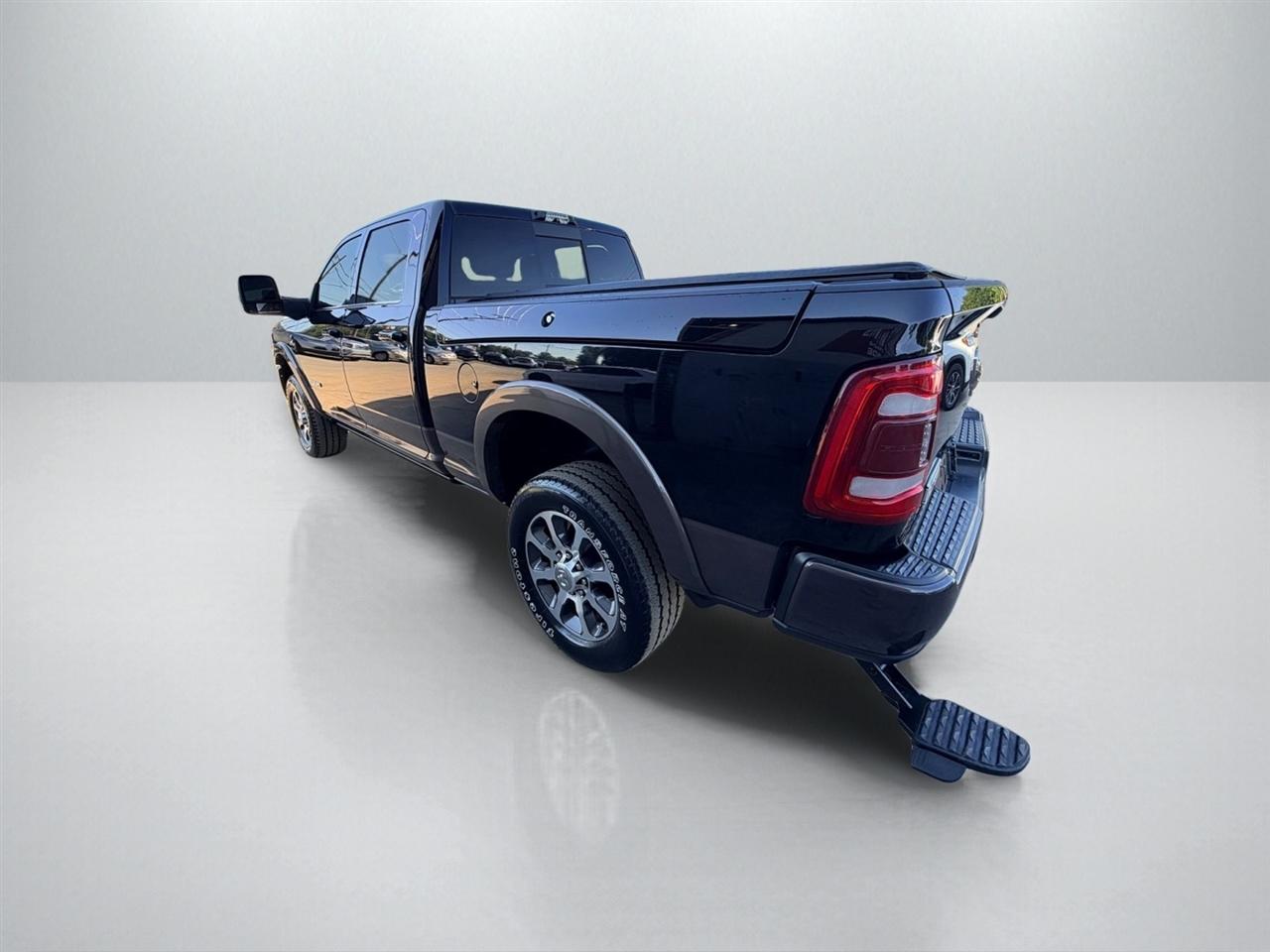 RAM 2500 Longhorn Crew Cab SWB 4WD 2024