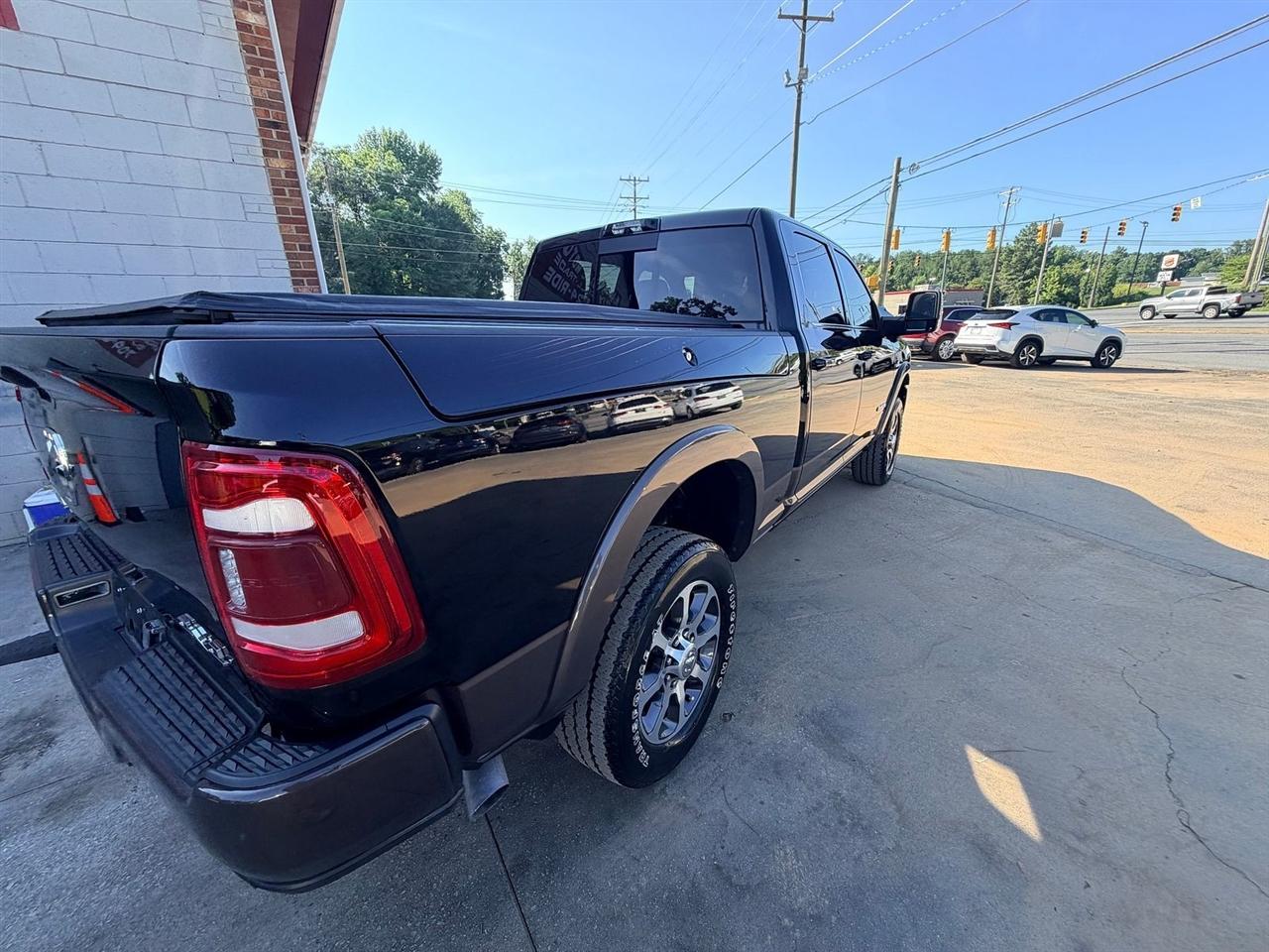 RAM 2500 Longhorn Crew Cab SWB 4WD 2024