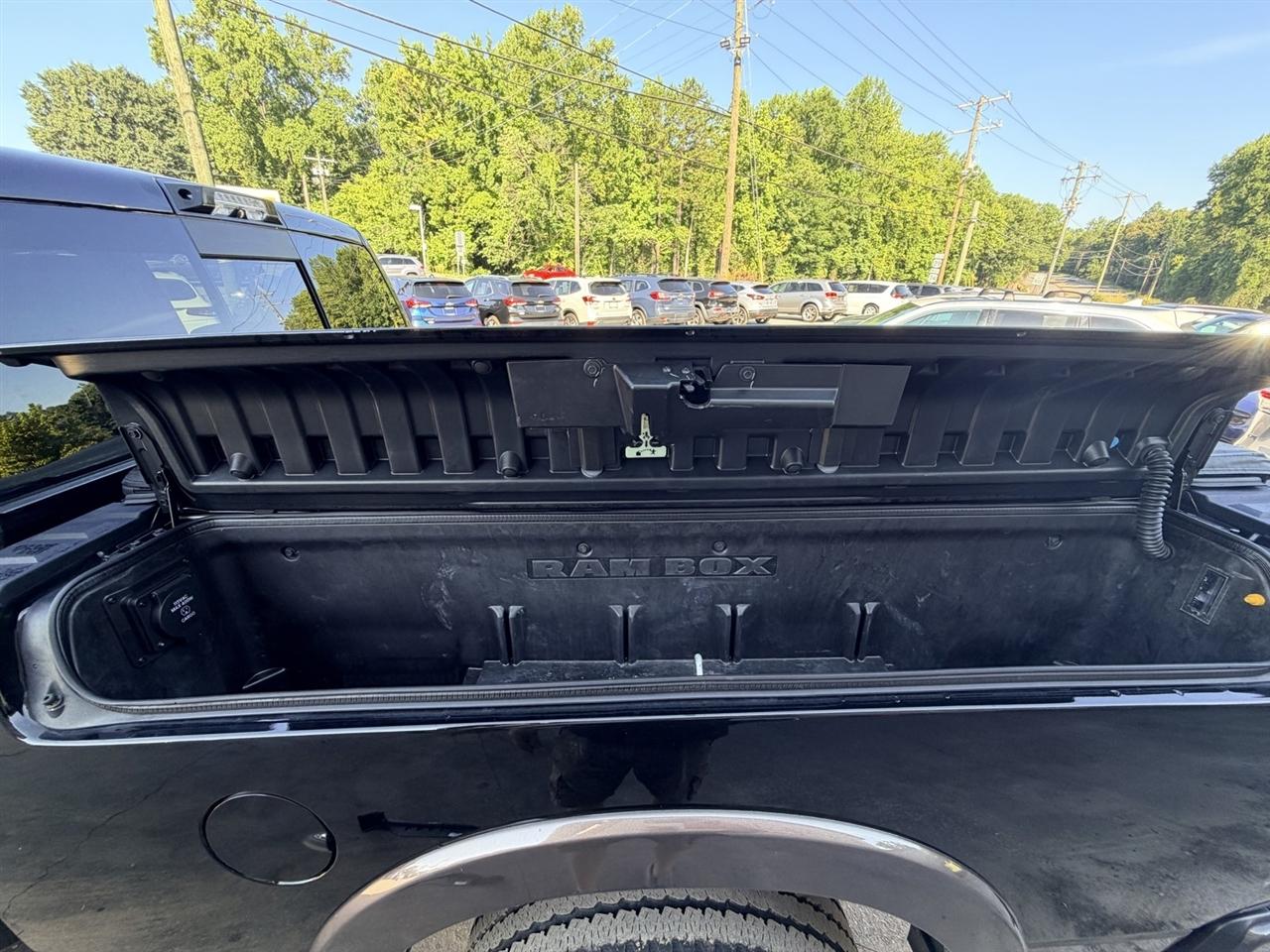 RAM 2500 Longhorn Crew Cab SWB 4WD 2024