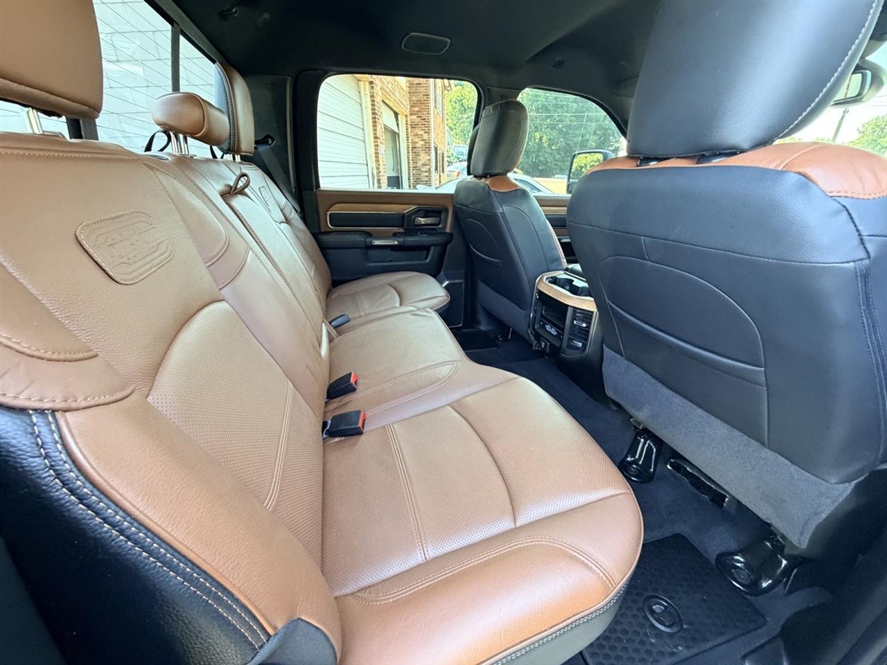 RAM 2500 Longhorn Crew Cab SWB 4WD 2024