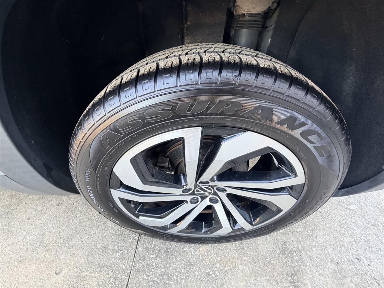 Volkswagen Atlas Cross Sport SEL 4MOTION 2022