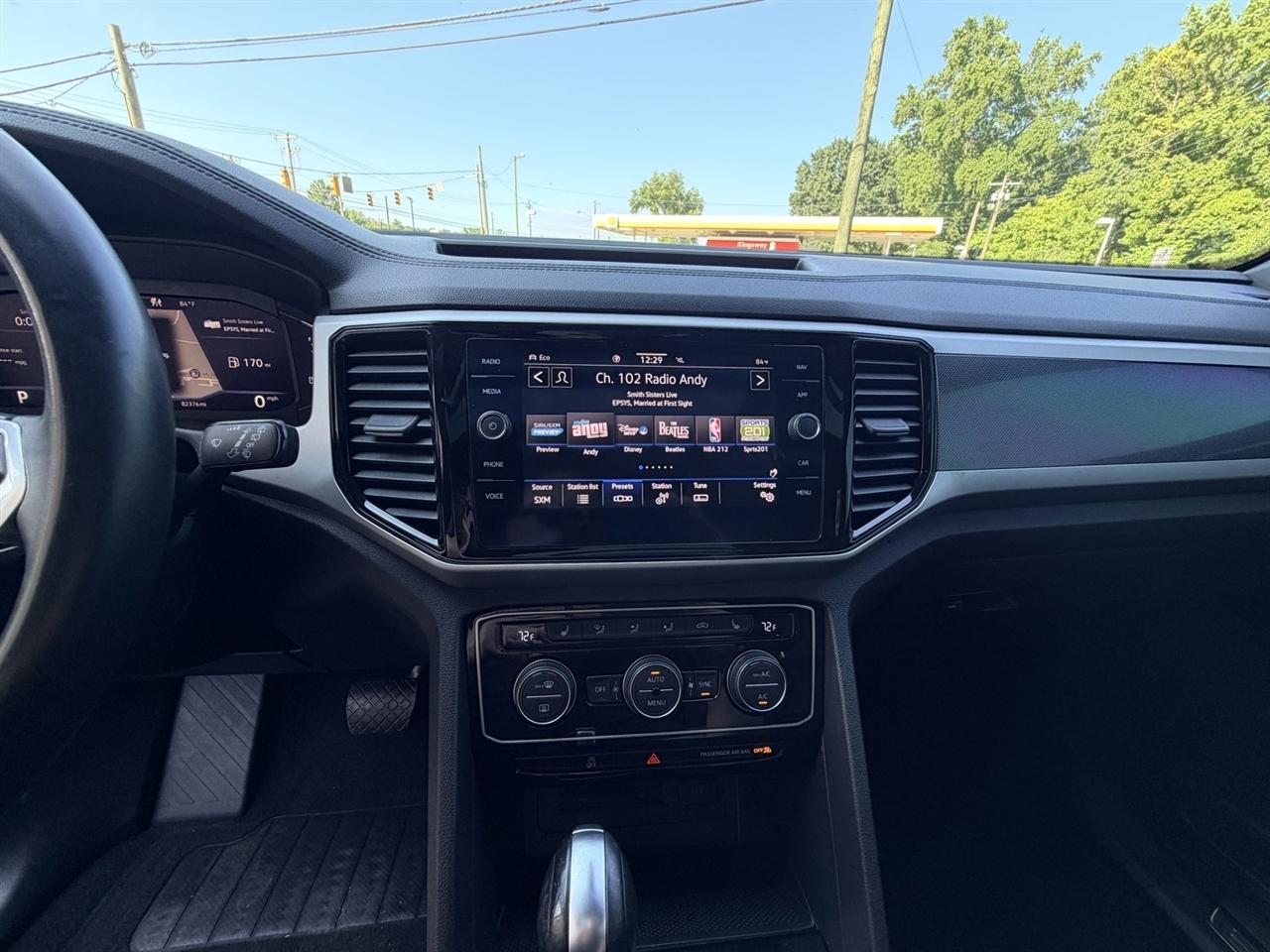 Volkswagen Atlas Cross Sport SEL 4MOTION 2022