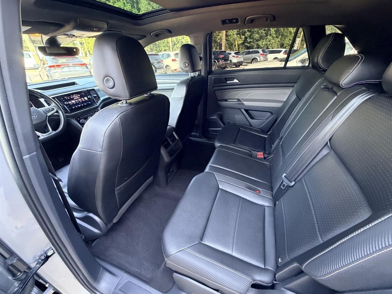 Volkswagen Atlas Cross Sport SEL 4MOTION 2022