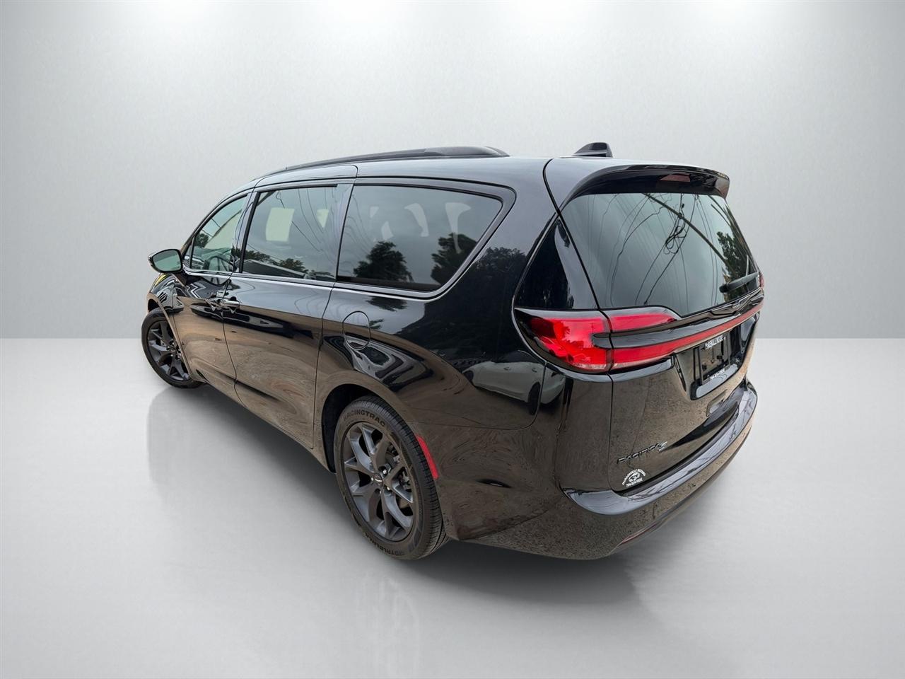 Chrysler Pacifica Limited 2022