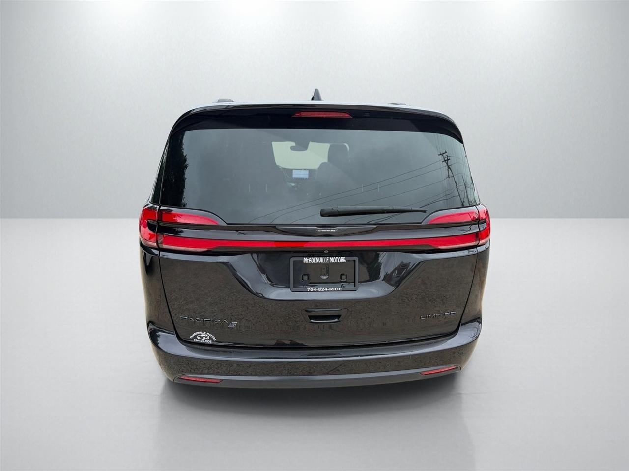 Chrysler Pacifica Limited 2022