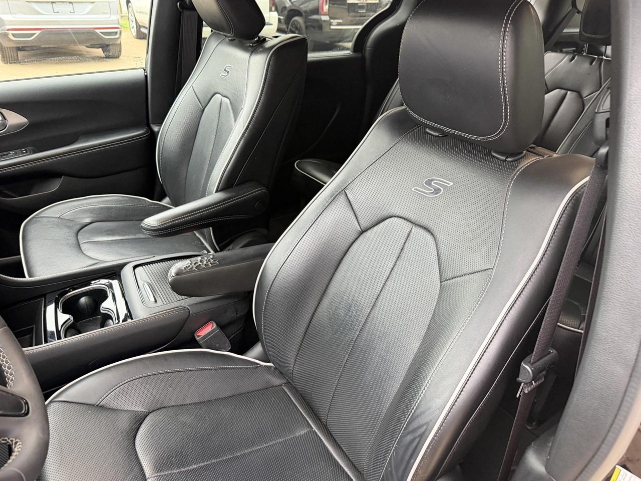 Chrysler Pacifica Limited 2022