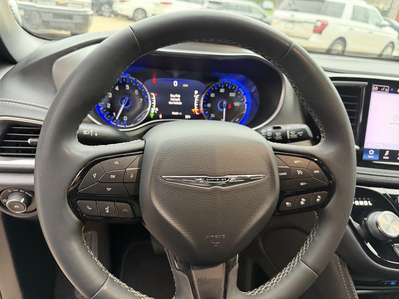 Chrysler Pacifica Limited 2022