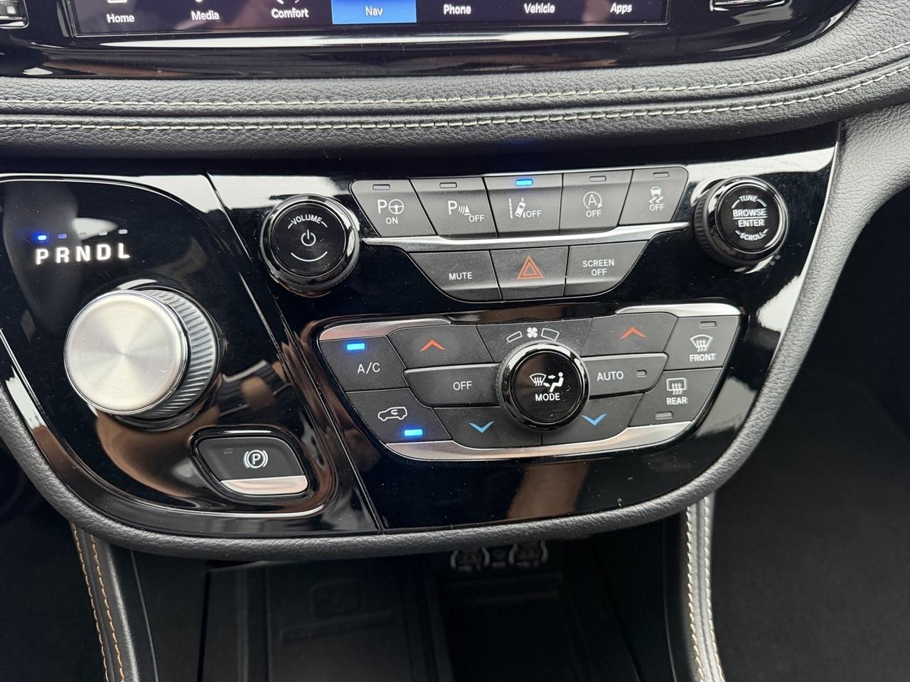 Chrysler Pacifica Limited 2022