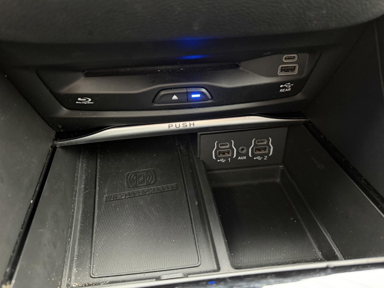 Chrysler Pacifica Limited 2022