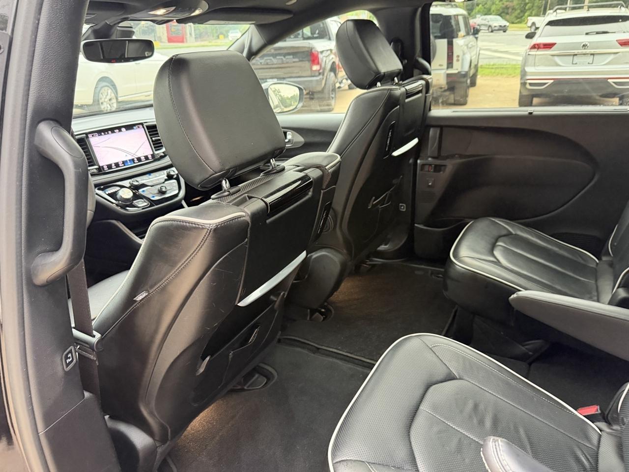 Chrysler Pacifica Limited 2022