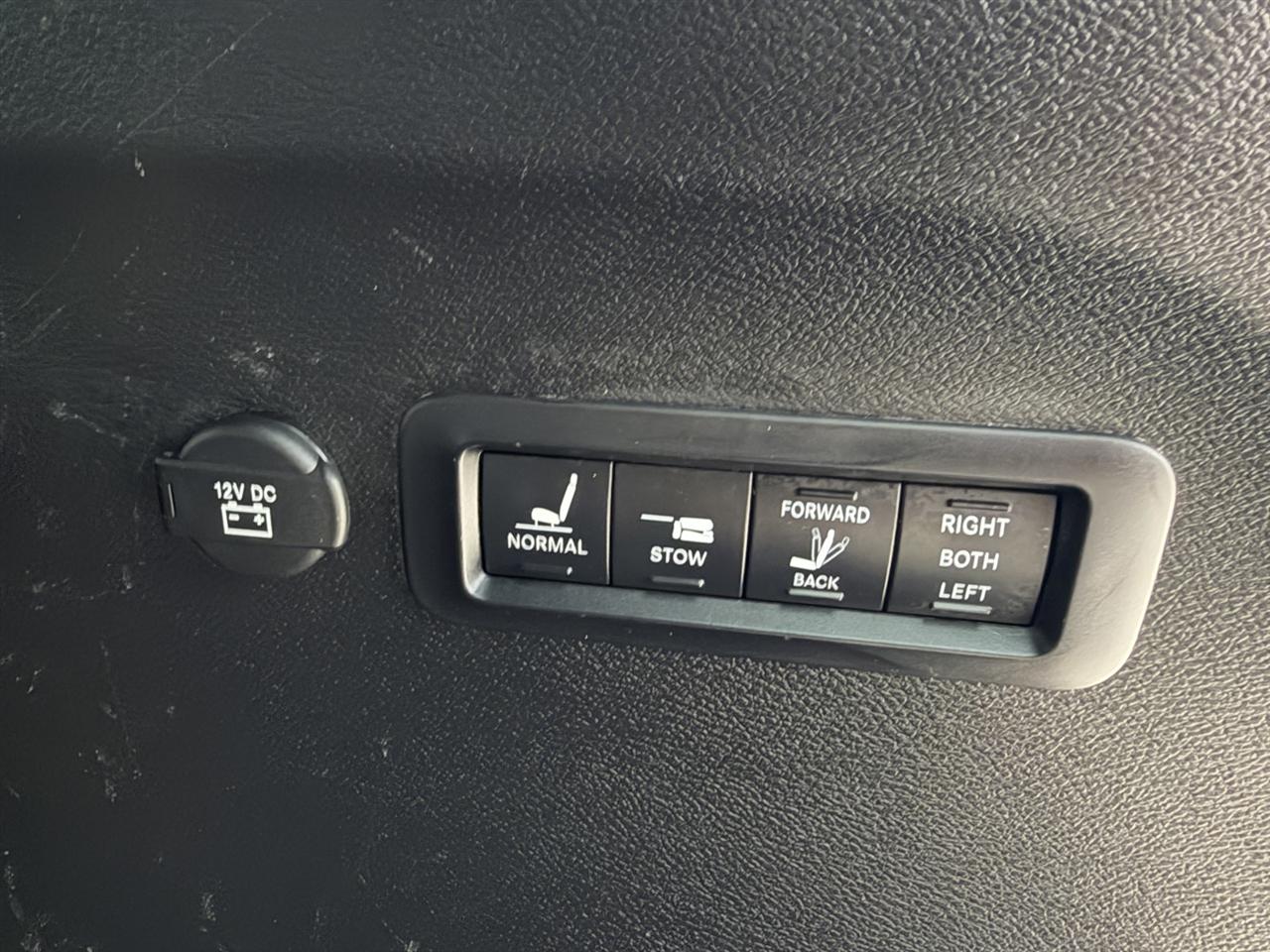 Chrysler Pacifica Limited 2022