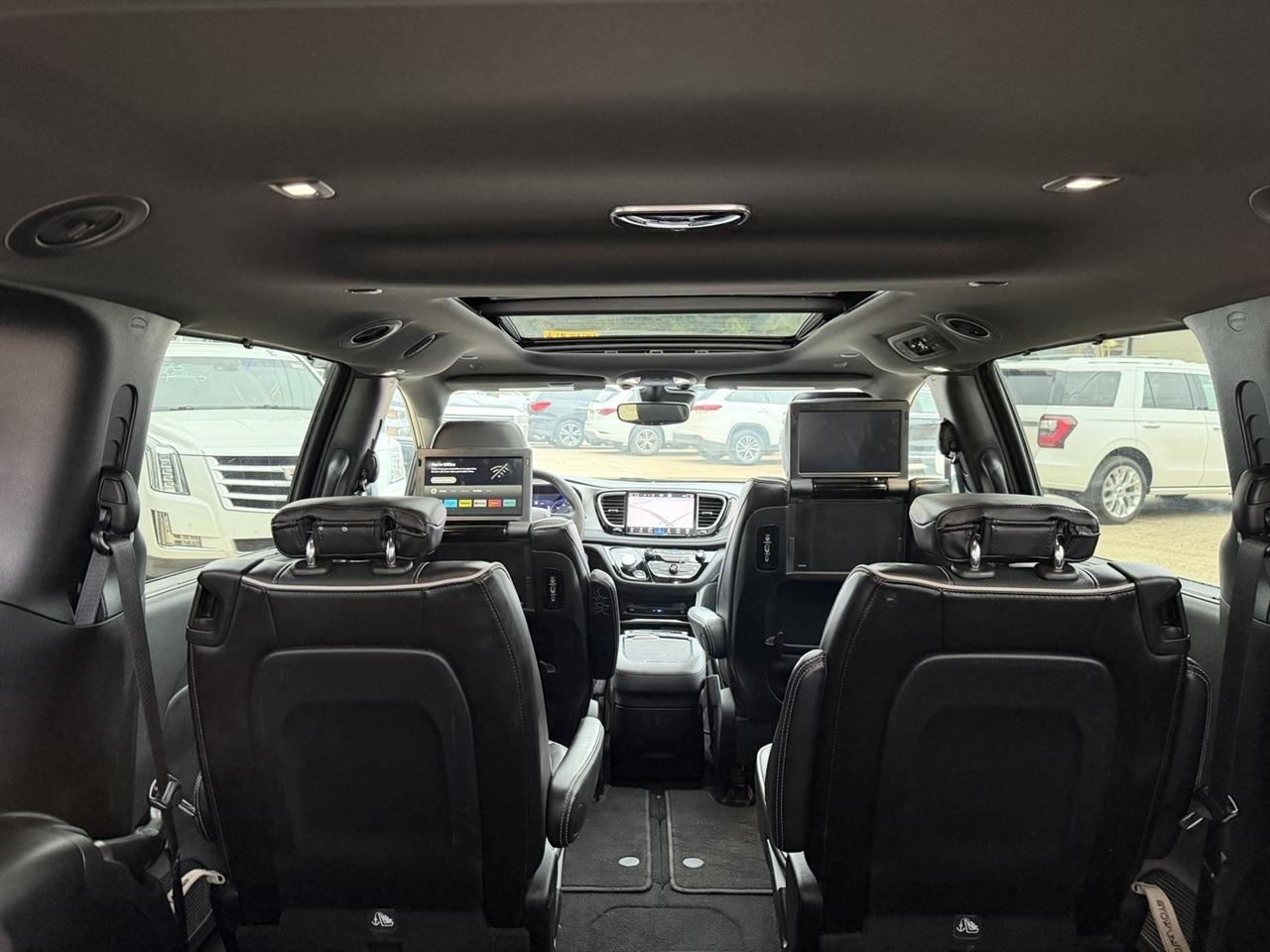 Chrysler Pacifica Limited 2022