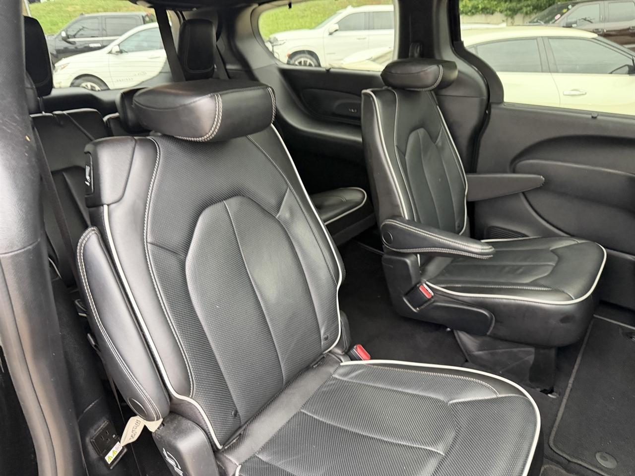 Chrysler Pacifica Limited 2022