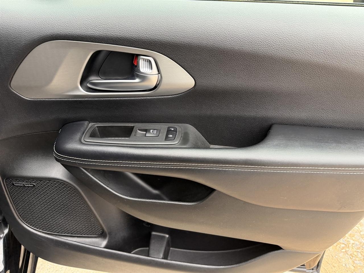 Chrysler Pacifica Limited 2022