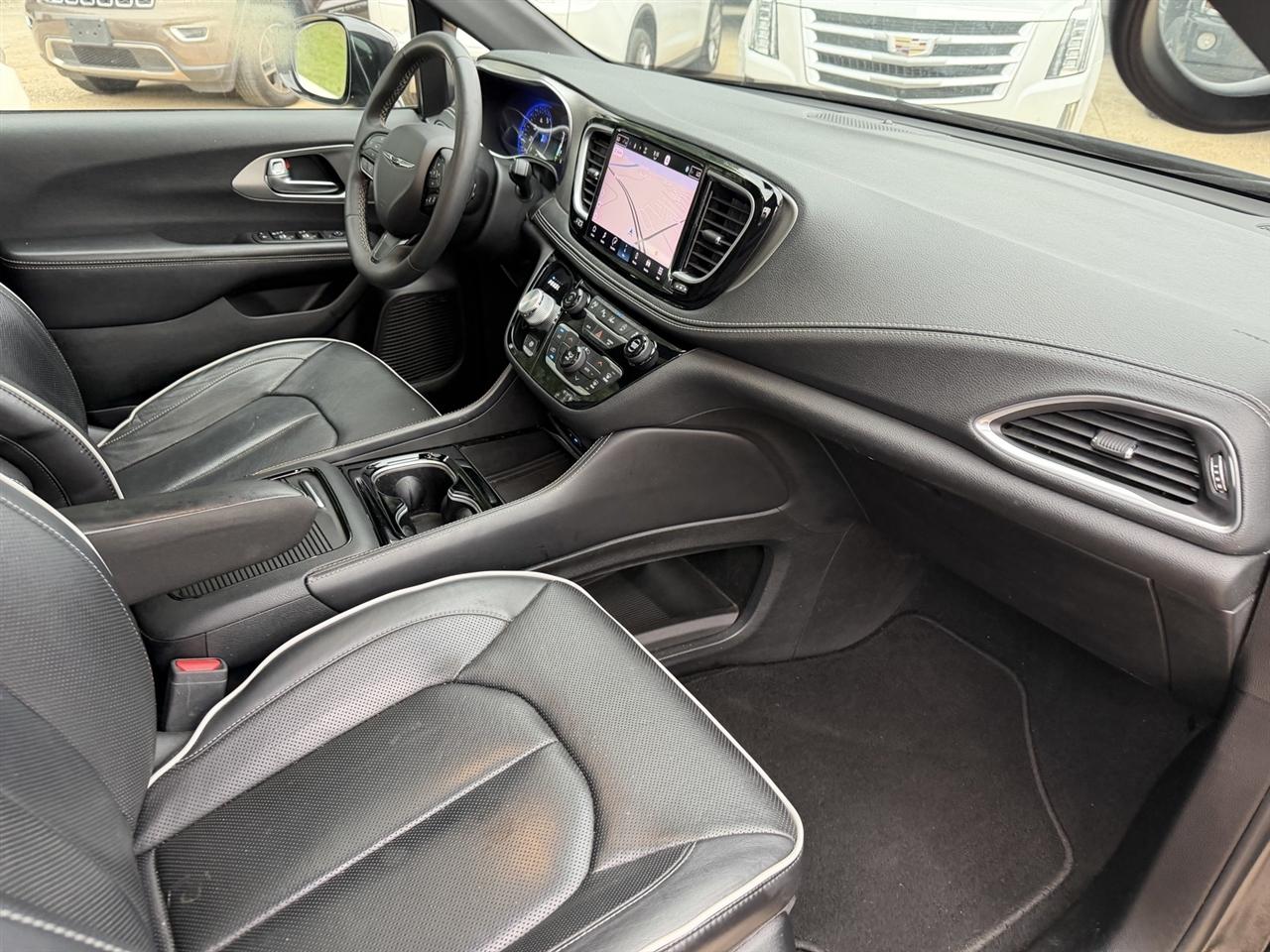 Chrysler Pacifica Limited 2022