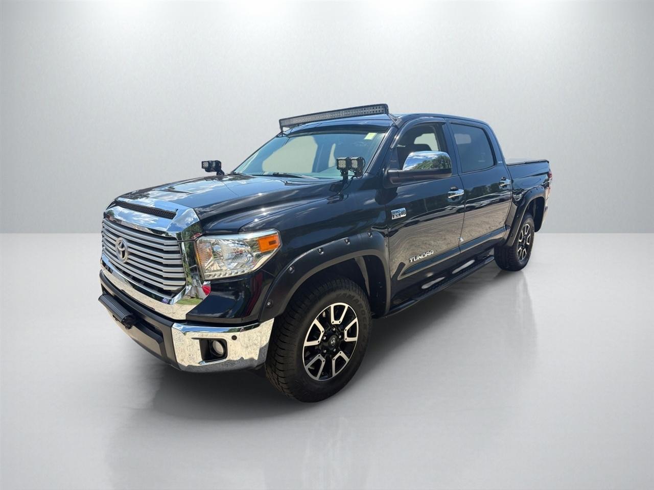 Toyota Tundra Limited 5.7L CrewMax 4WD 2017