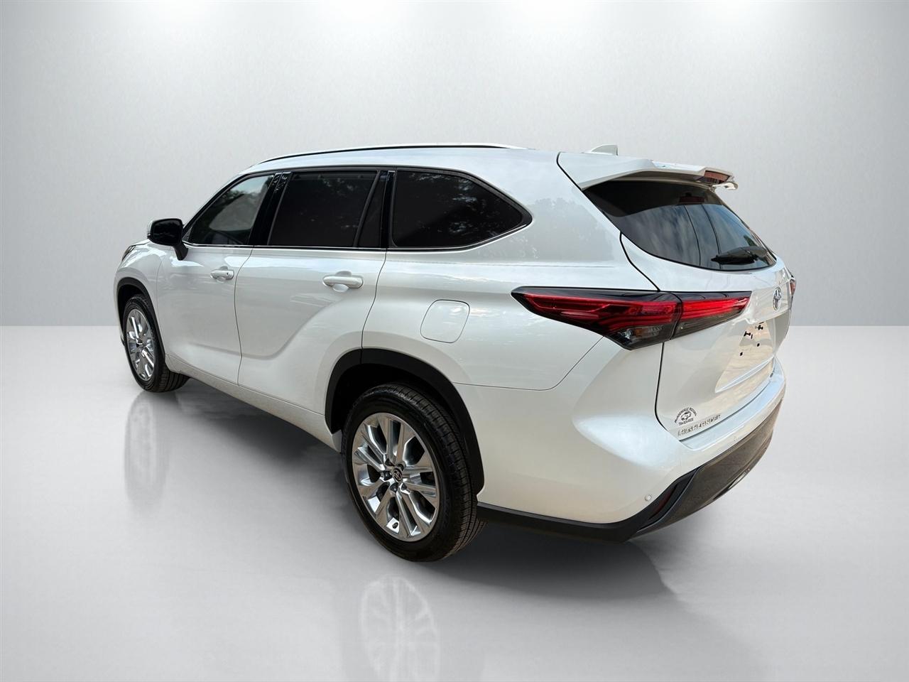 Toyota Highlander Limited 2020