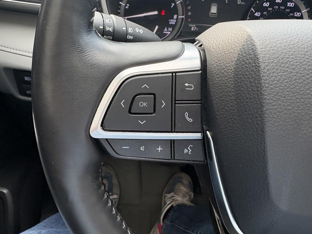 Toyota Highlander Limited 2020