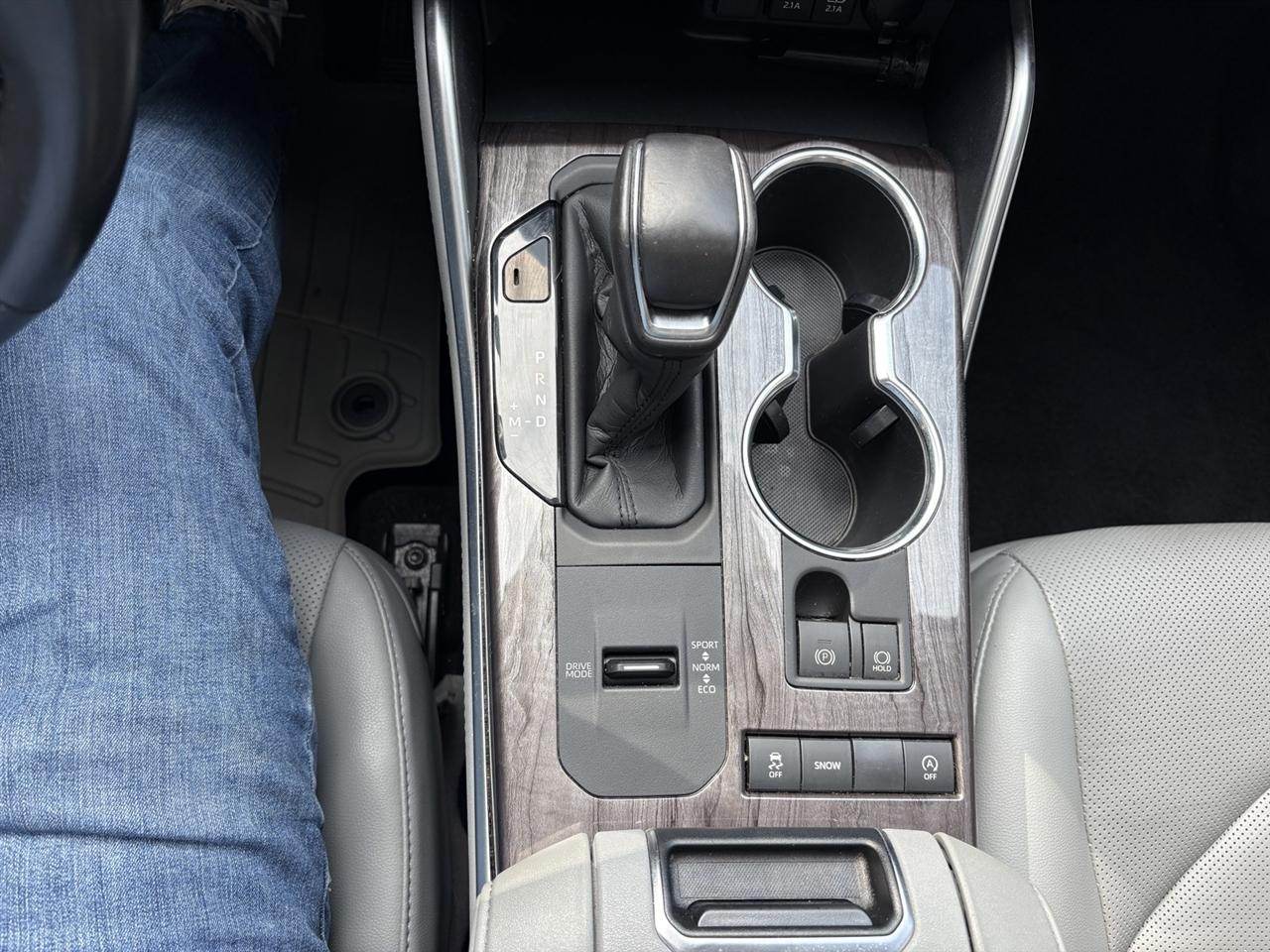 Toyota Highlander Limited 2020